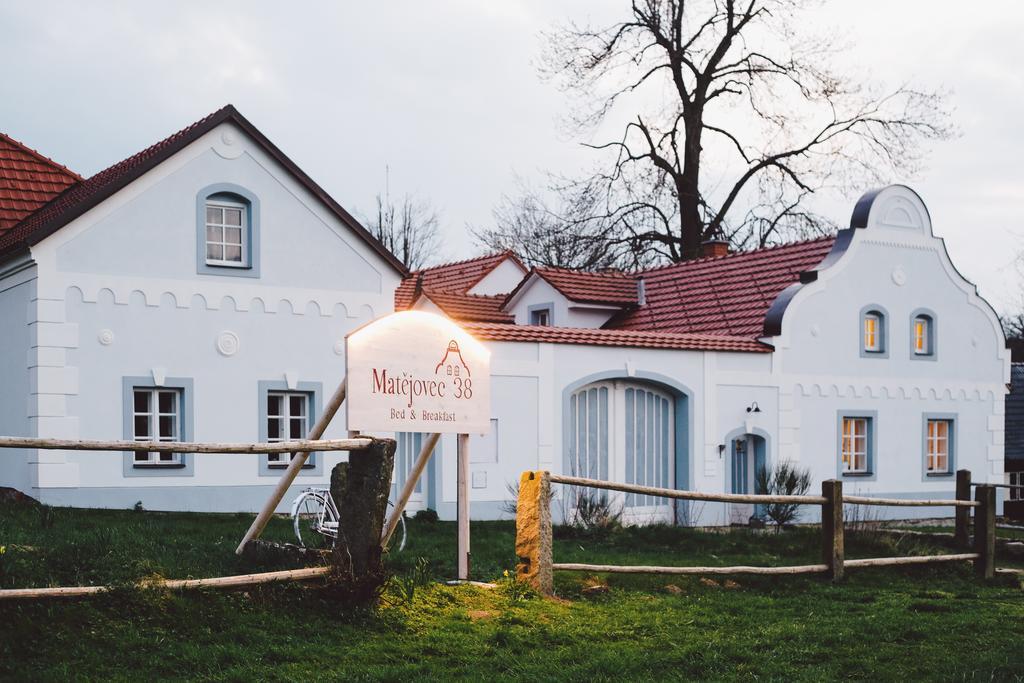 Matejovec38 Bed and Breakfast Slavonice Eksteriør billede